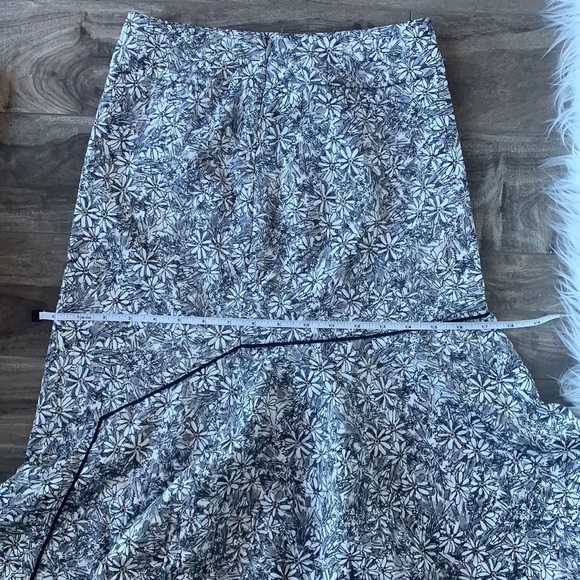 Maeve flora skirt by Anthropologie - Picture 9 of 12